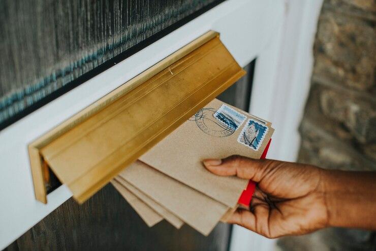 A importância do envelope remetente destinatário: tudo que você precisa saber